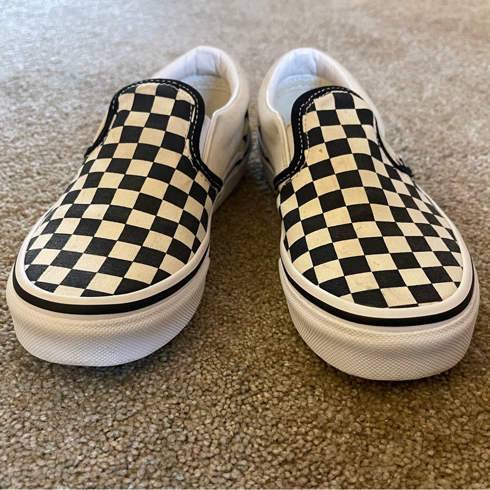 Kids Checkered Vans size 2.5